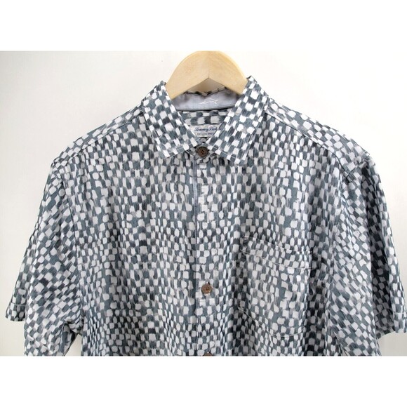 Tommy Bahama Other - Tommy‎ Bahama Coconut Point Button Shirt Sandbar Geo Camp Carbon Grey Size M